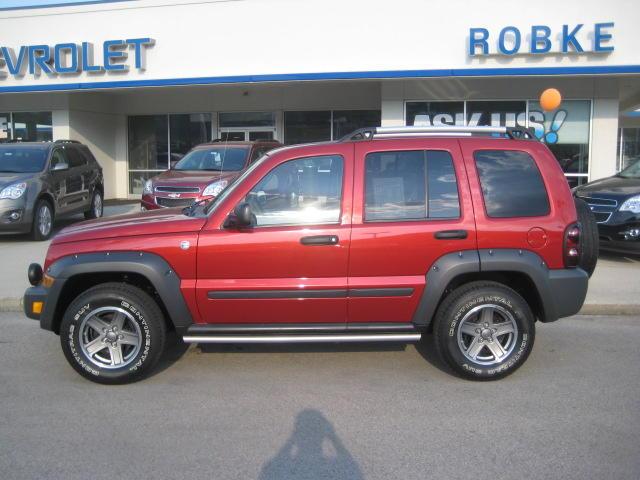 Jeep Liberty 2006 photo 2