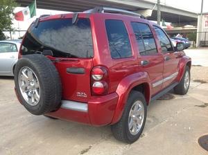 Jeep Liberty 2006 photo 2