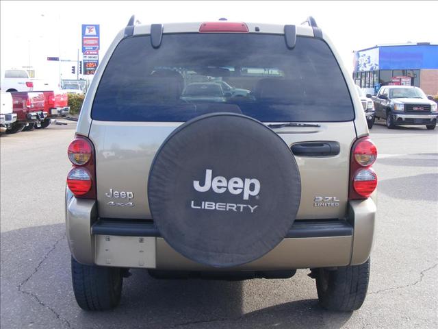 Jeep Liberty 2006 photo 3