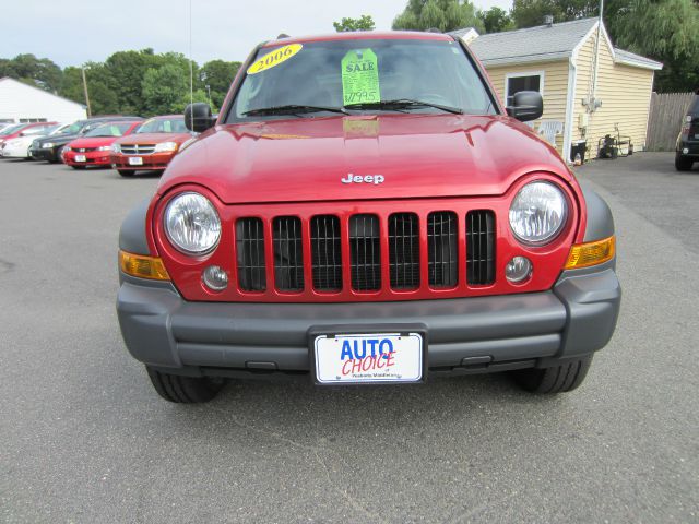 Jeep Liberty 2006 photo 3