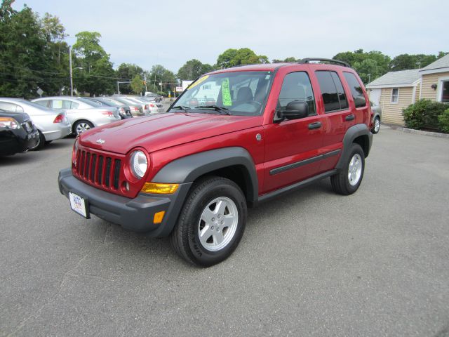 Jeep Liberty 2006 photo 4