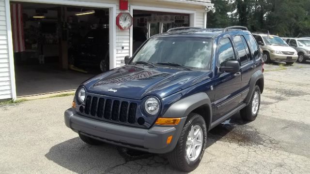 Jeep Liberty 2006 photo 4