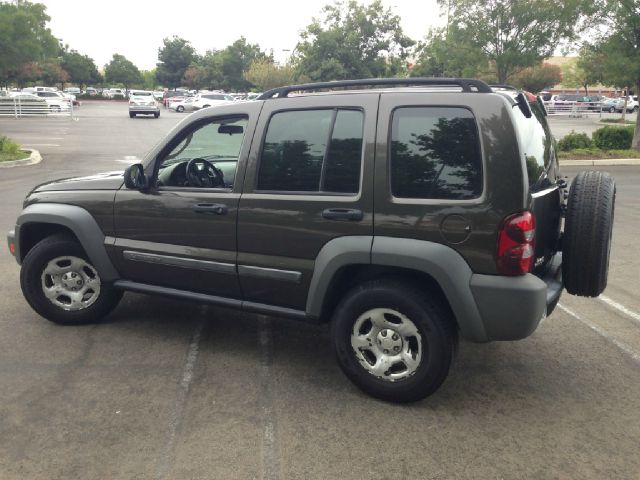 Jeep Liberty 2006 photo 1