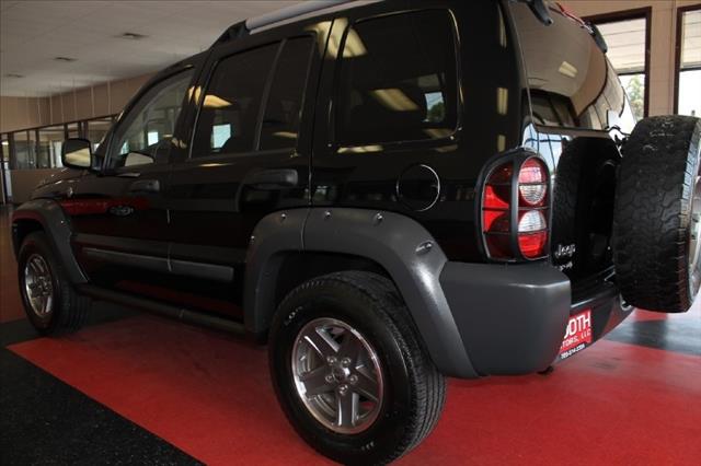 Jeep Liberty 2006 photo 1