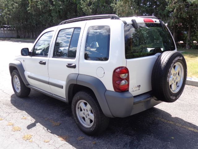 Jeep Liberty 2006 photo 1