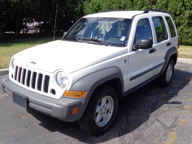 Jeep Liberty 2006 photo 3