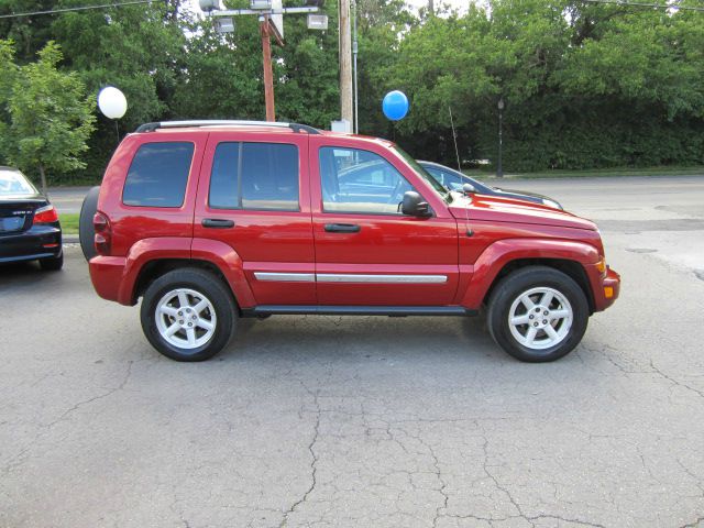 Jeep Liberty 2006 photo 6