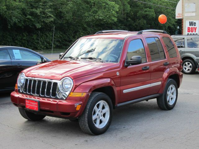 Jeep Liberty 2006 photo 9