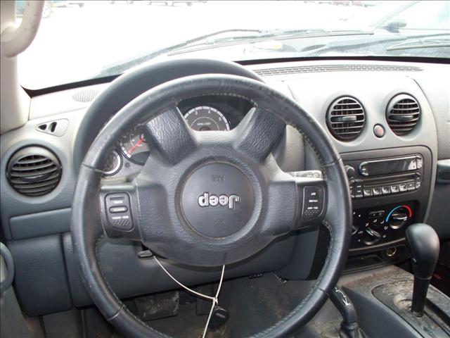 Jeep Liberty 2006 photo 5