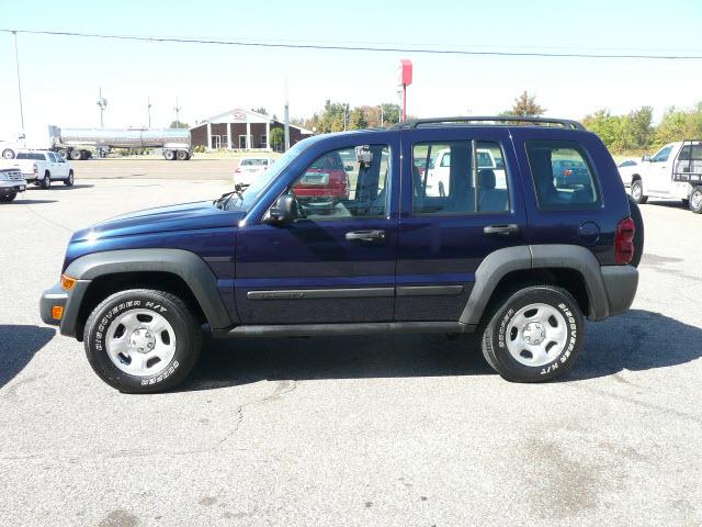 Jeep Liberty 2007 photo 3