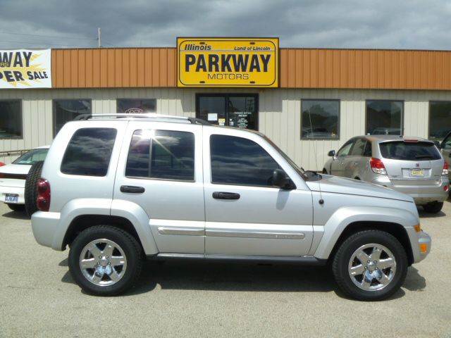 Jeep Liberty 2007 photo 14