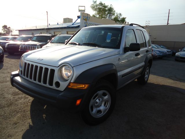 Jeep Liberty 2007 photo 3