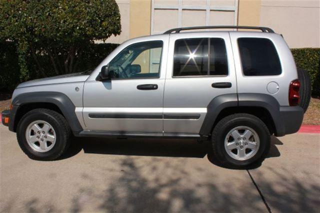 Jeep Liberty 2007 photo 3