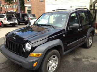 Jeep Liberty 2007 photo 8