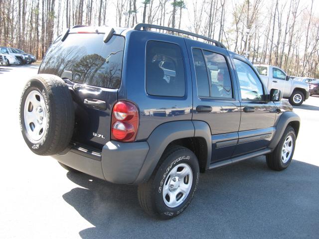 Jeep Liberty 2007 photo 3