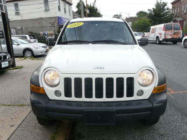 Jeep Liberty 2007 photo 2