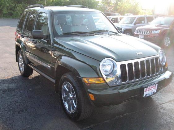 Jeep Liberty 2007 photo 13