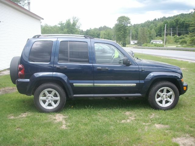 Jeep Liberty 2007 photo 8