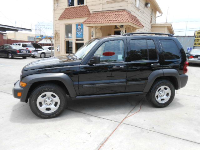 Jeep Liberty Extended Cab V8 LT W/1lt SUV