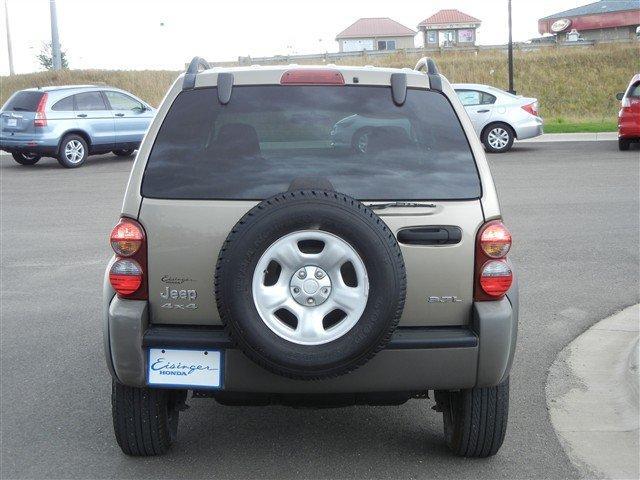 Jeep Liberty 2007 photo 3