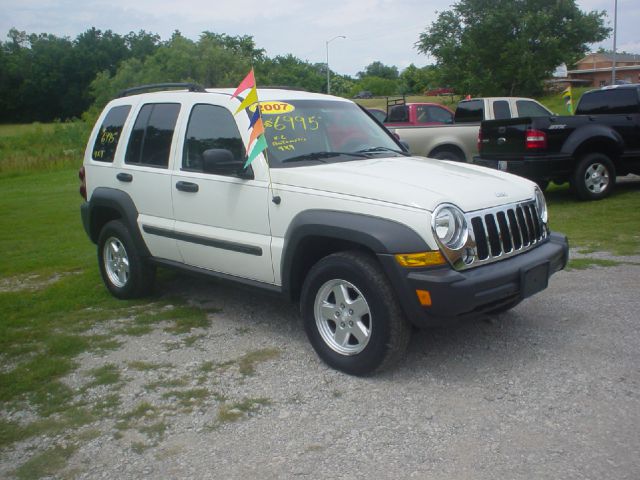 Jeep Liberty 2007 photo 3