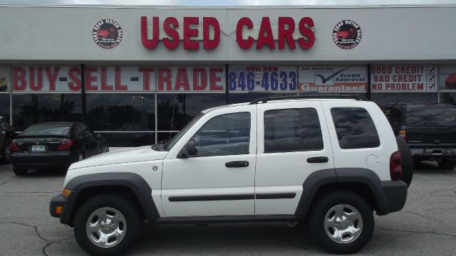 Jeep Liberty 2007 photo 19