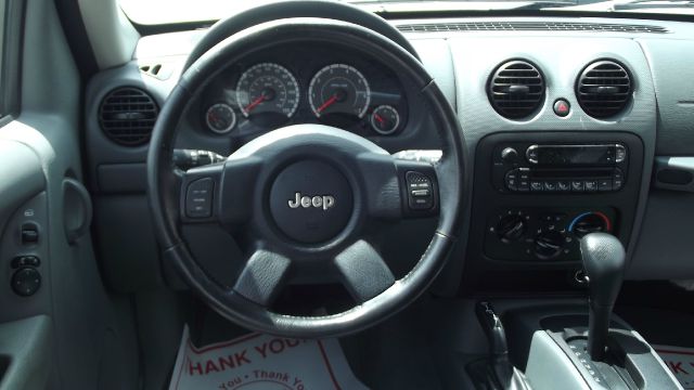 Jeep Liberty 2007 photo 4