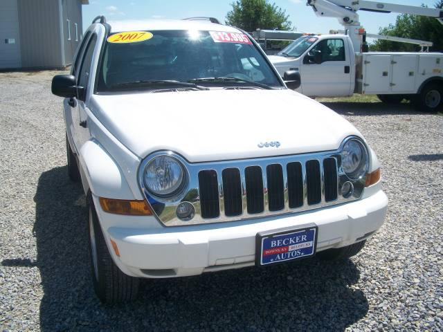 Jeep Liberty 2007 photo 1