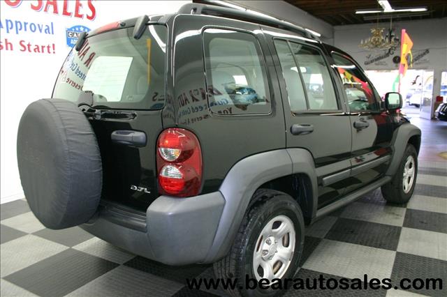 Jeep Liberty 2007 photo 3