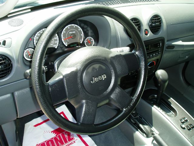 Jeep Liberty 2007 photo 3