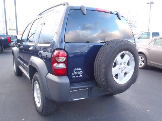 Jeep Liberty 2007 photo 3