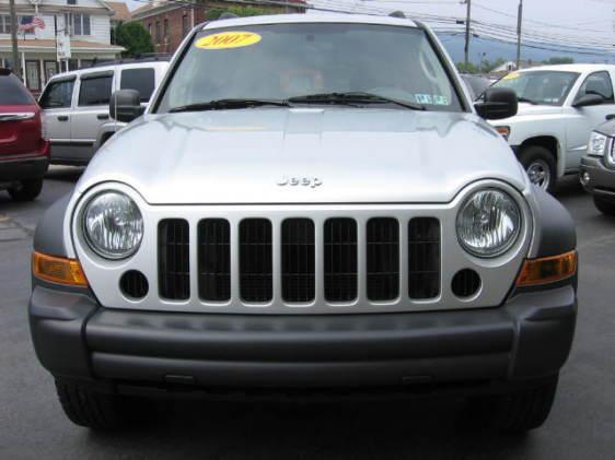 Jeep Liberty 2007 photo 1