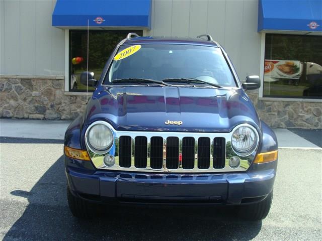 Jeep Liberty 2007 photo 3