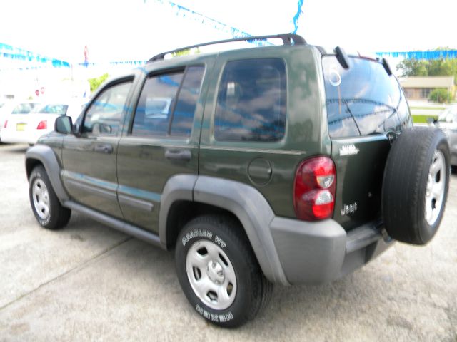 Jeep Liberty 2007 photo 4