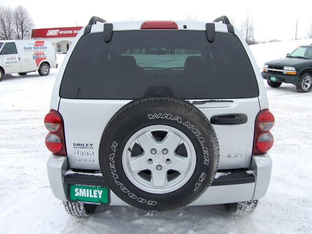 Jeep Liberty 2007 photo 2