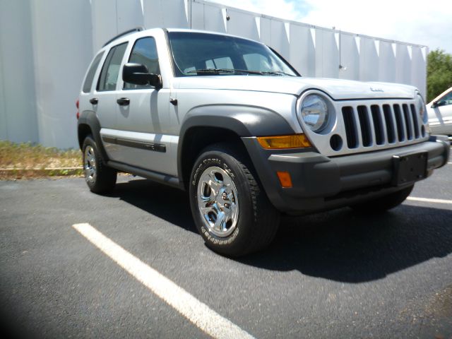 Jeep Liberty 2007 photo 25