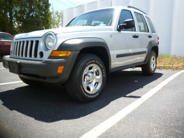 Jeep Liberty 2007 photo 26