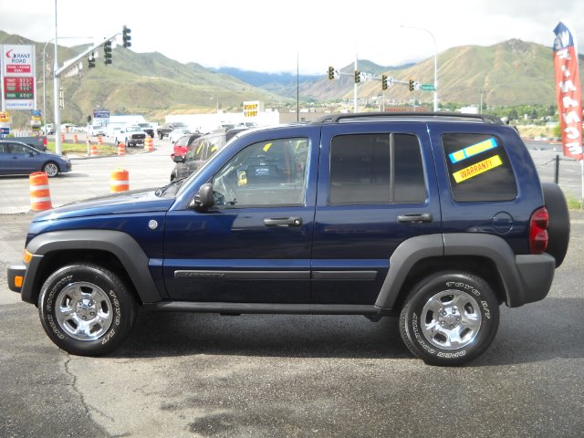 Jeep Liberty 2007 photo 19