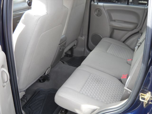 Jeep Liberty 2007 photo 2