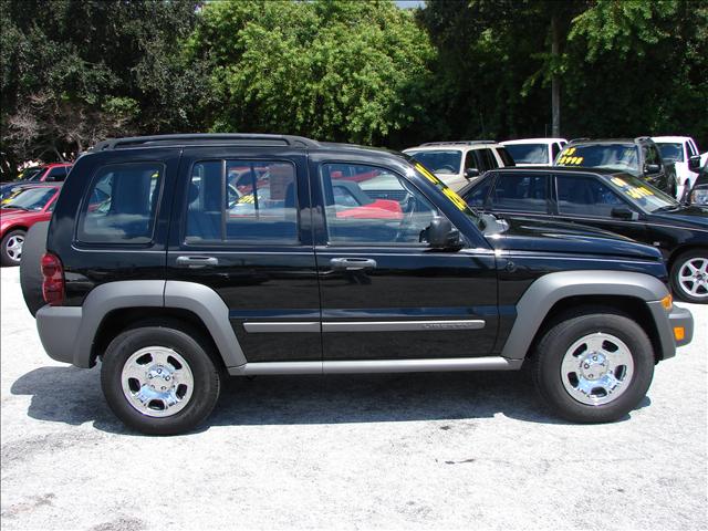 Jeep Liberty 2007 photo 3