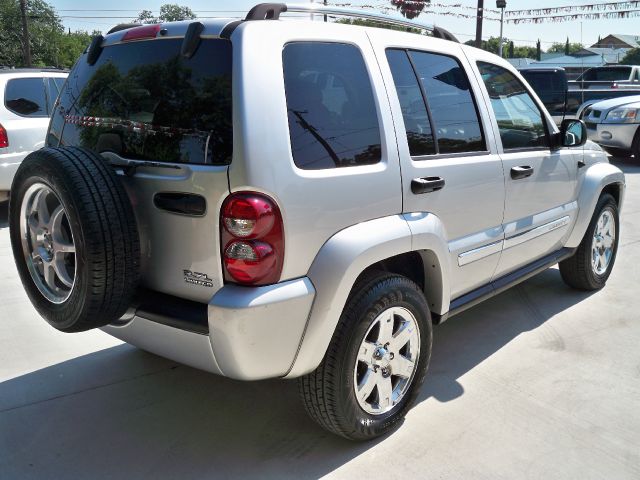 Jeep Liberty 2007 photo 1