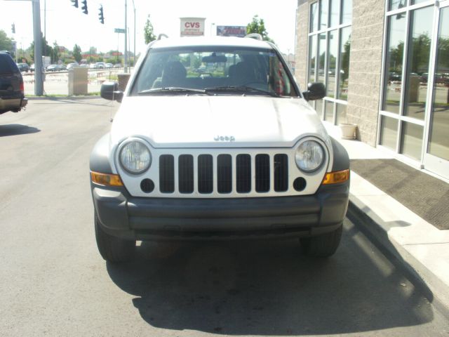 Jeep Liberty 2007 photo 3