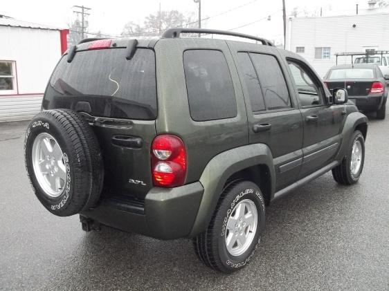 Jeep Liberty 2007 photo 2