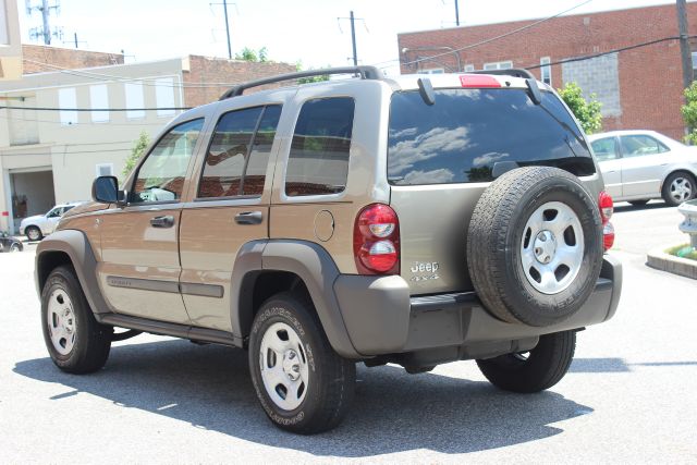 Jeep Liberty 2007 photo 4