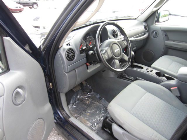 Jeep Liberty 2007 photo 26