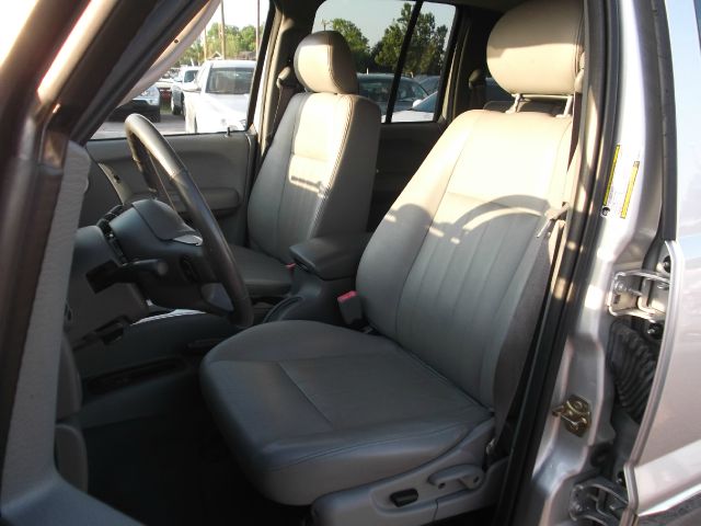 Jeep Liberty 2007 photo 10