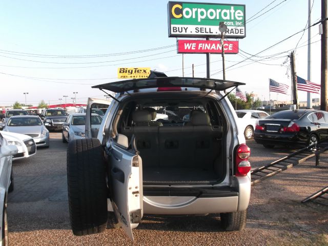 Jeep Liberty 2007 photo 6