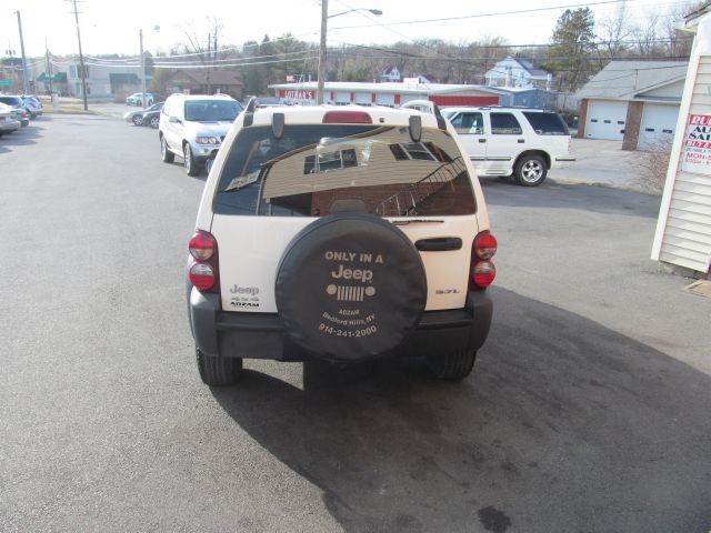 Jeep Liberty 2007 photo 1