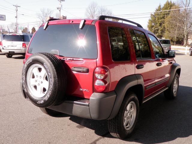 Jeep Liberty 2007 photo 1