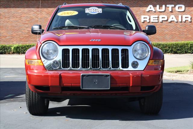 Jeep Liberty 2007 photo 2